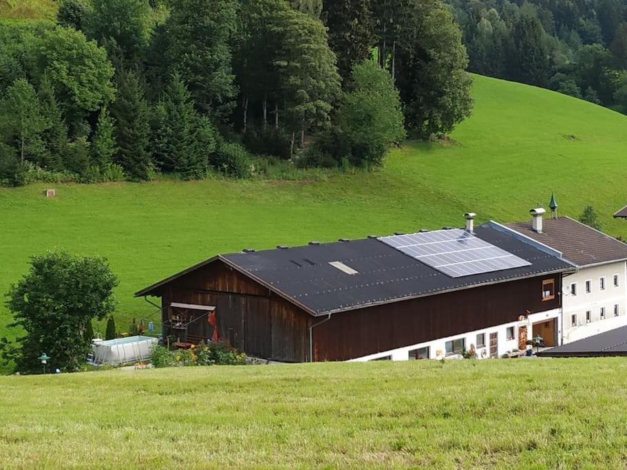 Upcycling Appartement Fischl - Nachhaltig Und Kreativ Wohnen Fuer Gross Und Klein Jenbach Eksteriør billede
